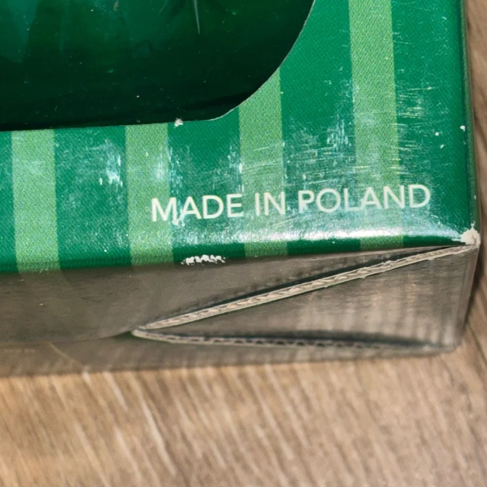 green glass votive candle holders made in Poland starburst/snowflake box Ai